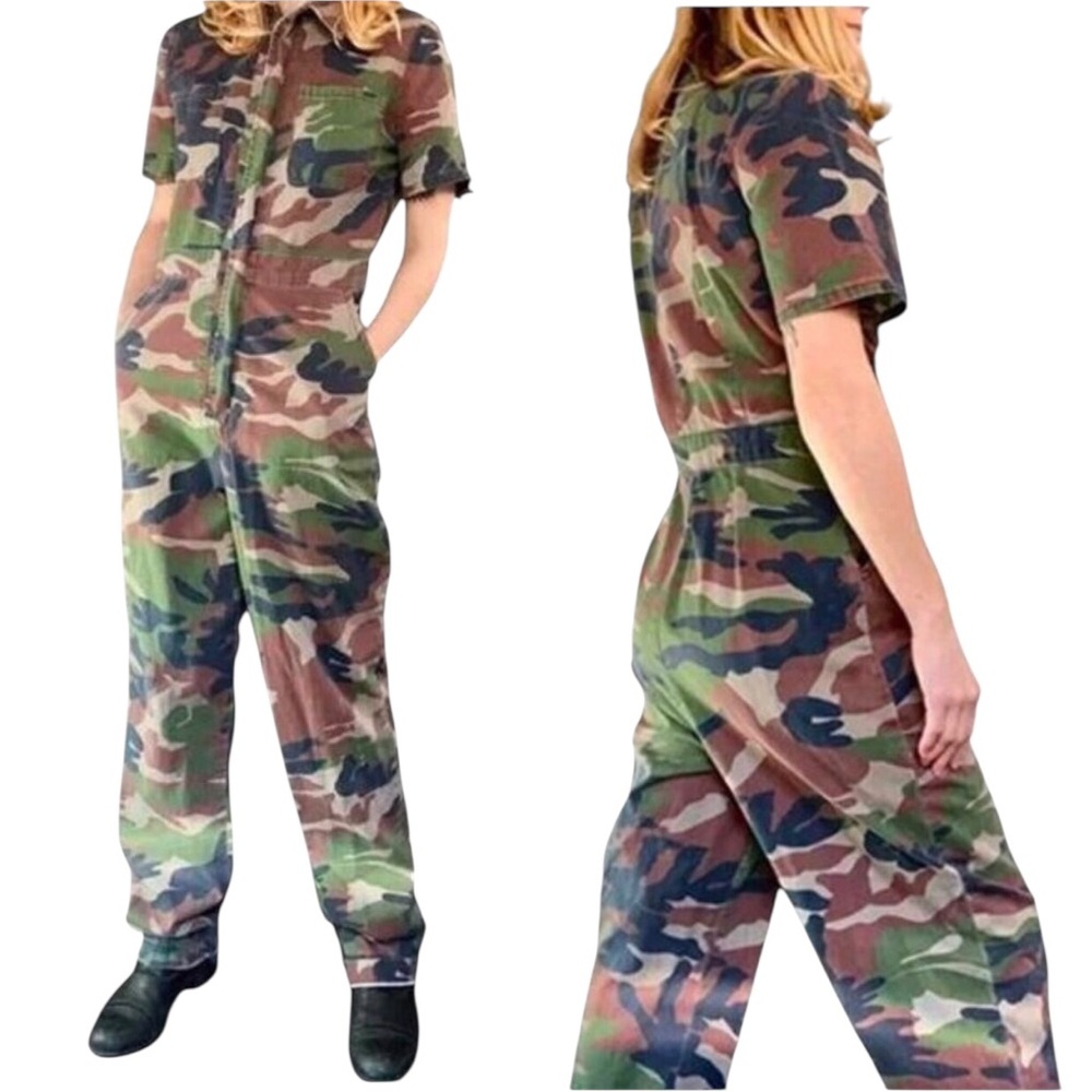 URBAN OUTFITTERS BDG Short Sleeve Camo Print Flight Jumpsuit Boiler Suit Medium